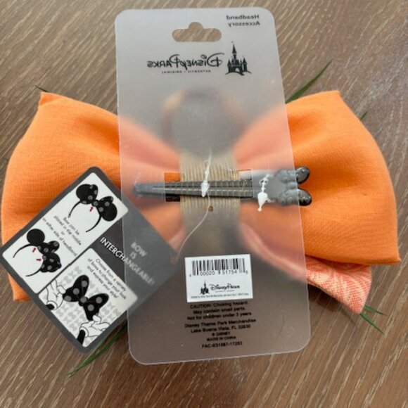 Enchanted Tiki Room Bow Clip - Picture 2 of 2